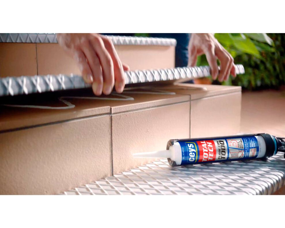 Adhesivo sellador 290 ml Total Tech gris Ceys-1