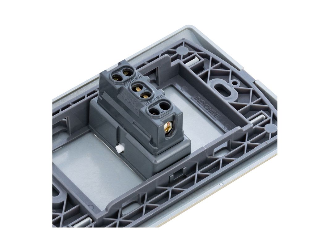 Placa armada interruptor 16A 9/24 Génesis millan Schneider-4