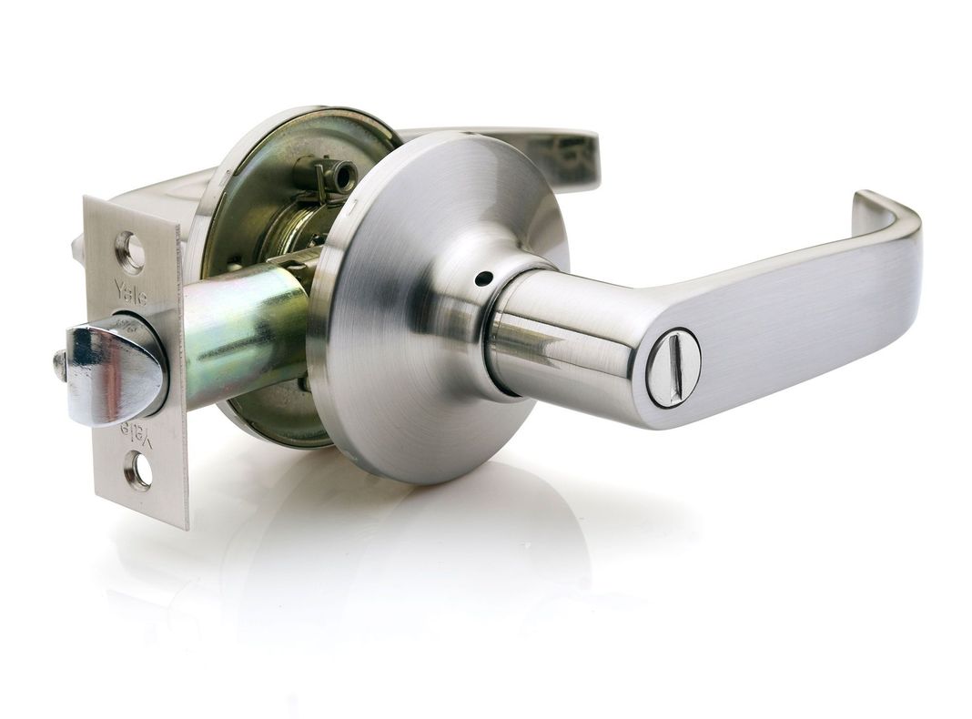 Cerradura tubular manilla baño plata Y815 Yale-0