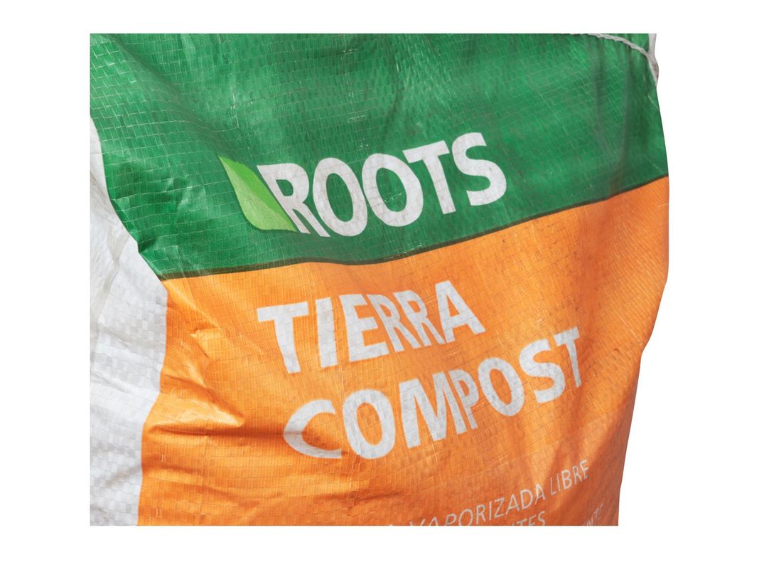 Tierra compost 50 litros Roots-2