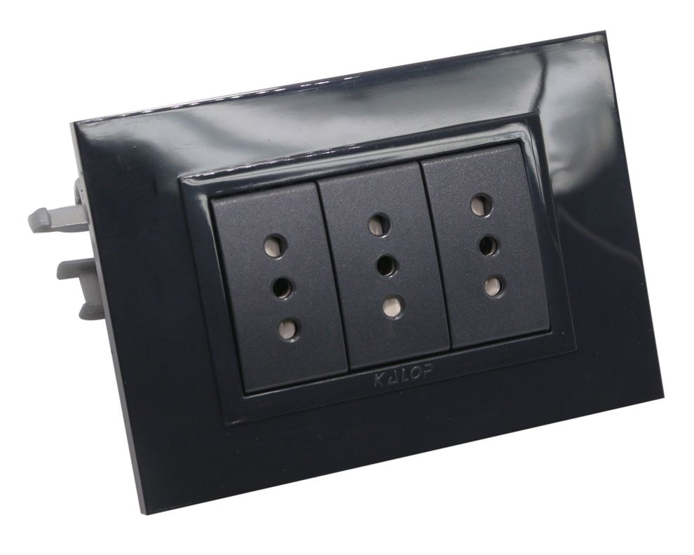 Placa armada tomacorriente triple 10/15A Zen basic negro Kalop-1