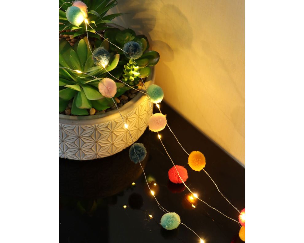 Guirnalda LED 20L Pom pom Abitare-6
