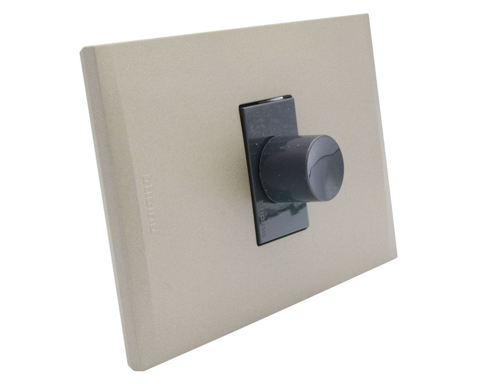 Placa armada dimmer Nobile antracita Bticino-1