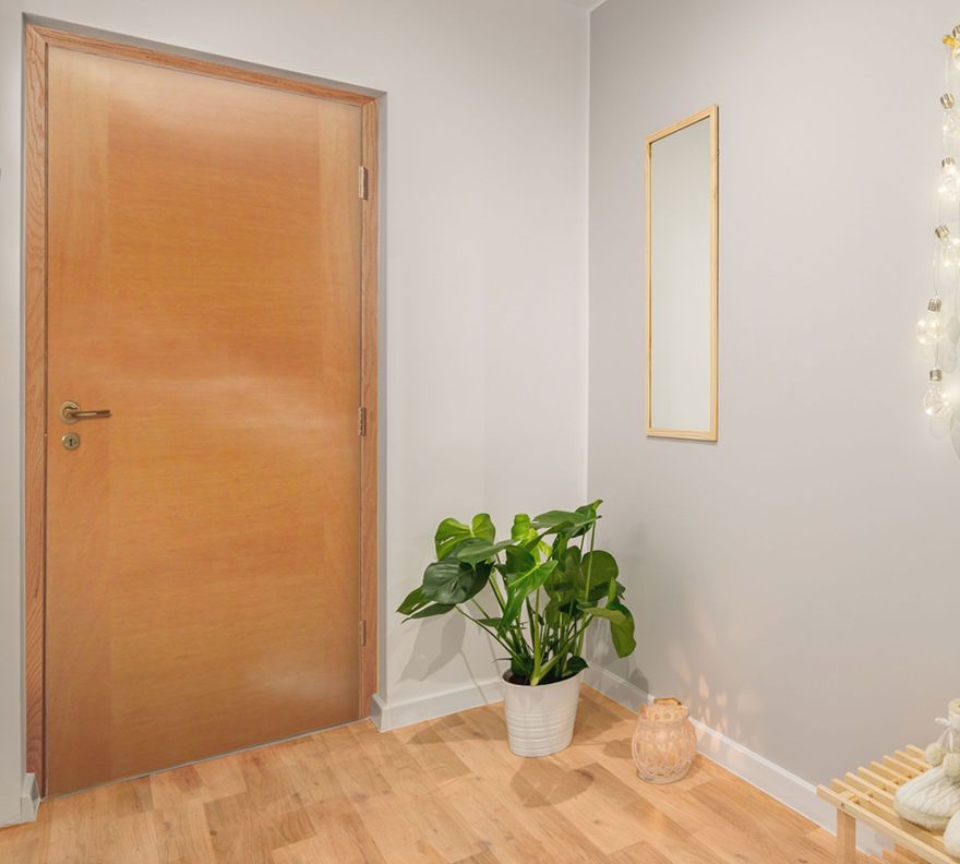 Puerta interior barnizada Milano Enchapada 70x200 cm Itma.-0