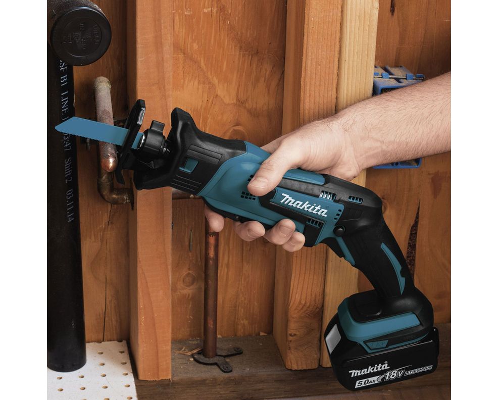 Sierra sable 50 mm 18V DJR183Z Makita-1