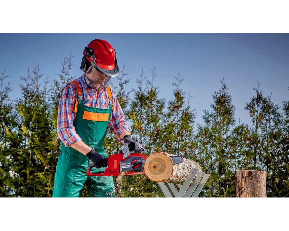 Motosierra inalámbrica 18V 4 Ah FORTEXXA 18/30-5