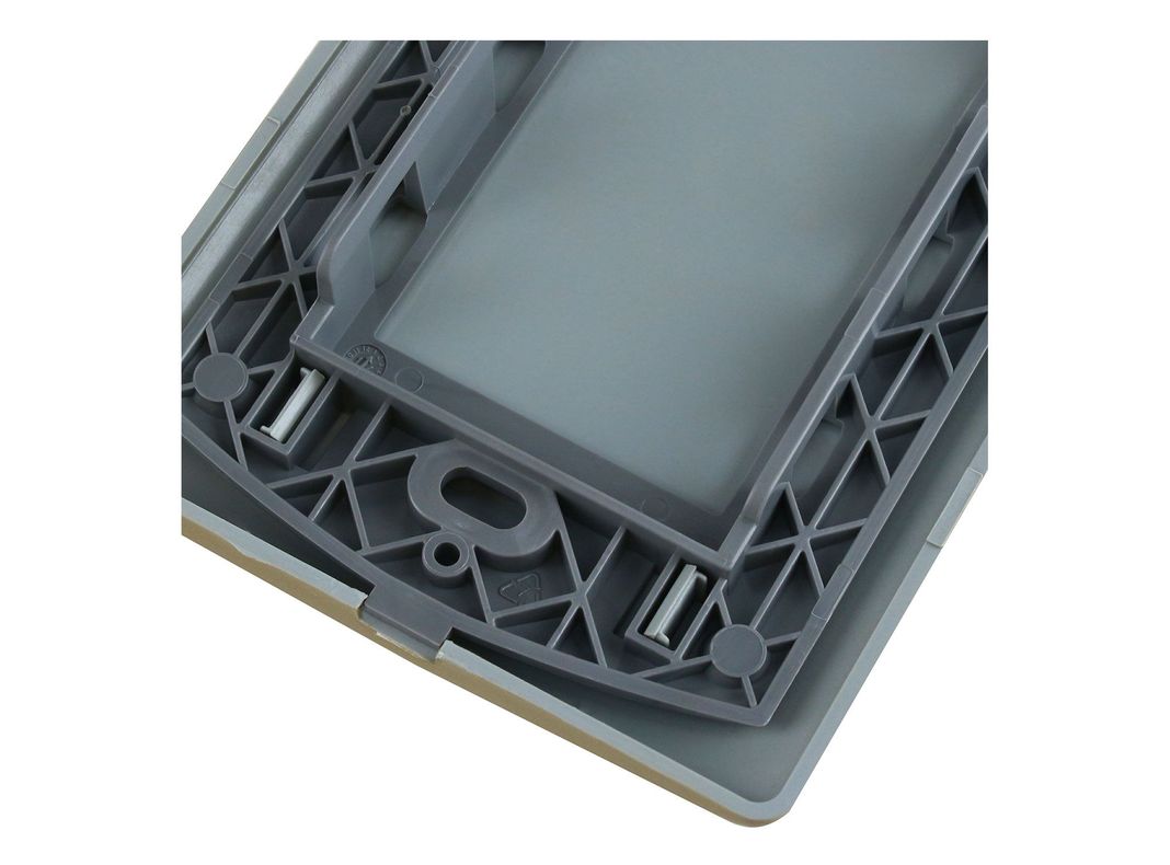 Placa ciega Génesis dorado Schneider-3