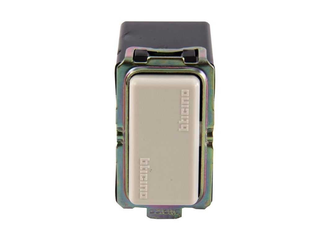 Modulo interruptor simple 16a magic Bticino-2