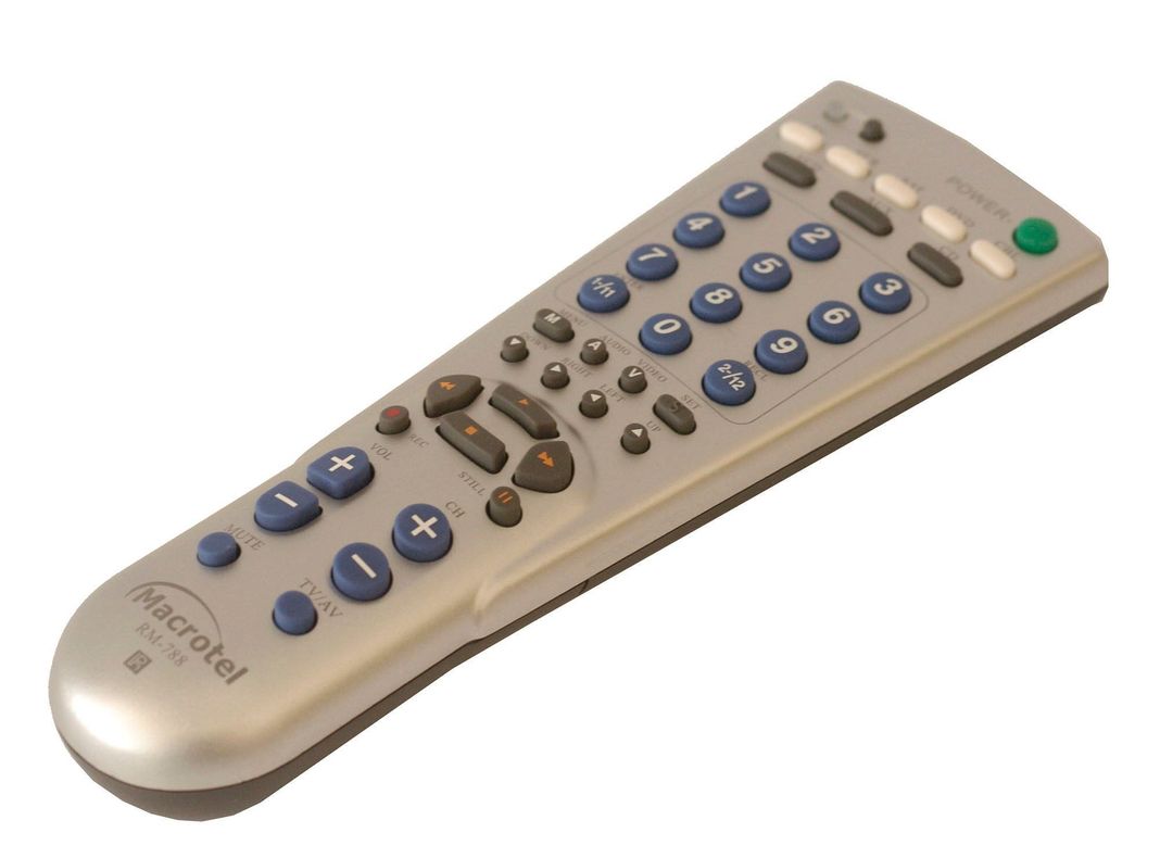 Control remoto RM-788 universal 8 funciones Macrotel-0