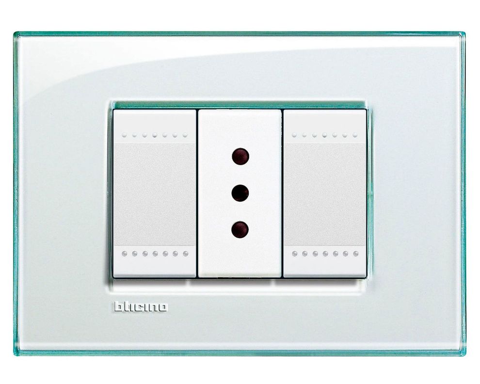 Interruptor simple con placa Kristal Bticino-0