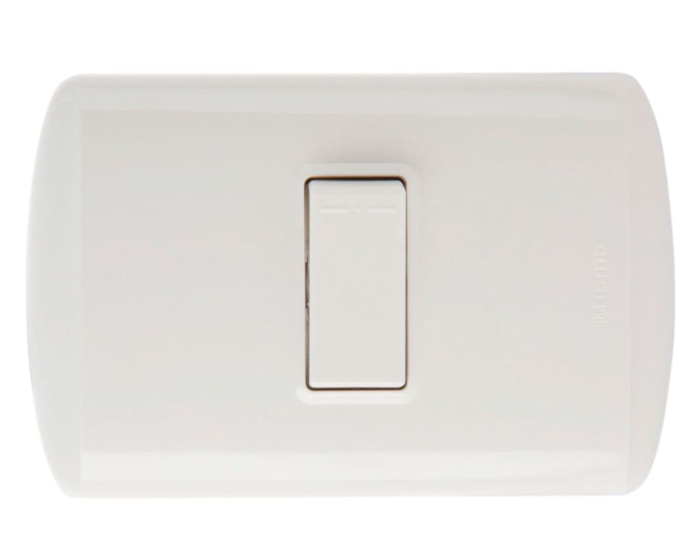 Toma corriente simple 10 a modus blanco Bticino-0