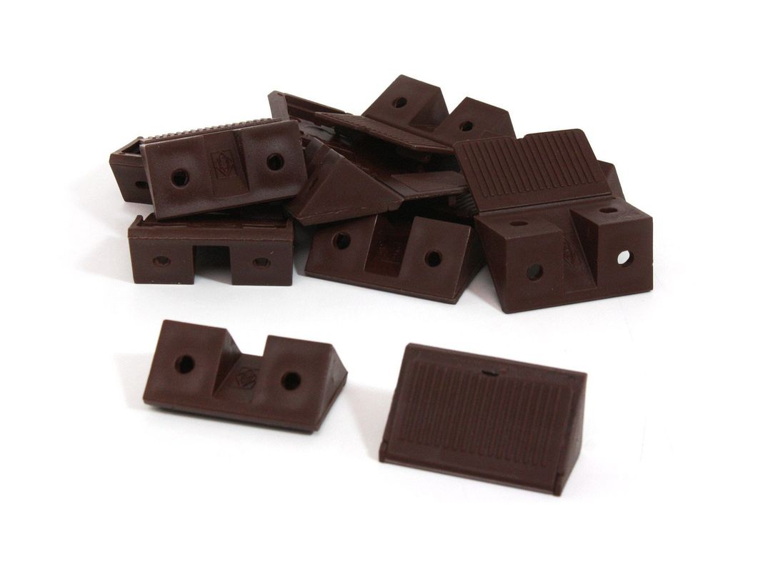 Escuadra triangular 4,5 x 2 cm doble café Dvp-0