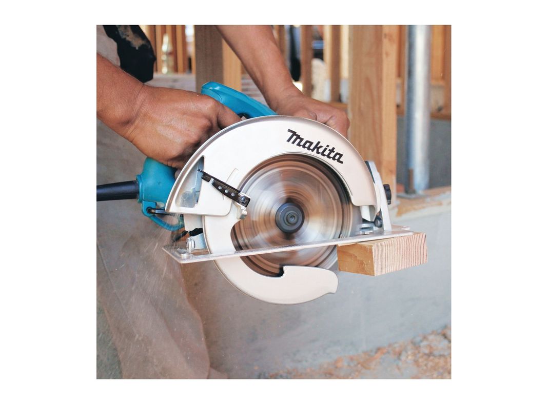 Sierra circular 7 1/4'' 1800W 5007NK Makita-4