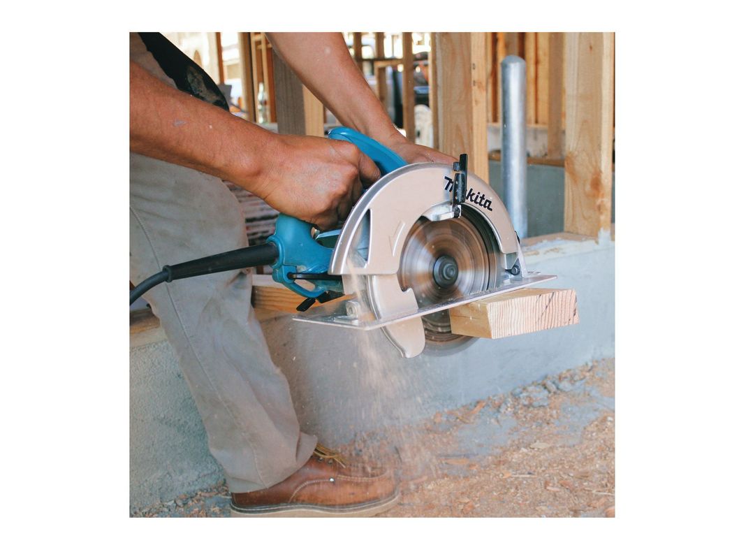 Sierra circular 7 1/4'' 1800W 5007NK Makita-5