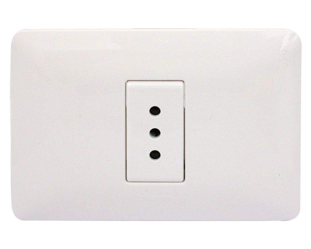 Enchufe hembra 2 p+t simple blanco armad matix Bticino-0