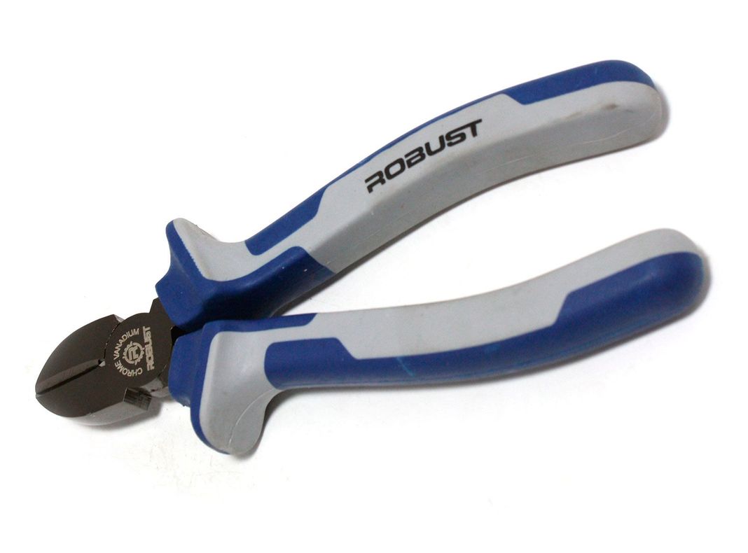Alicate de corte 6'' Robust-0