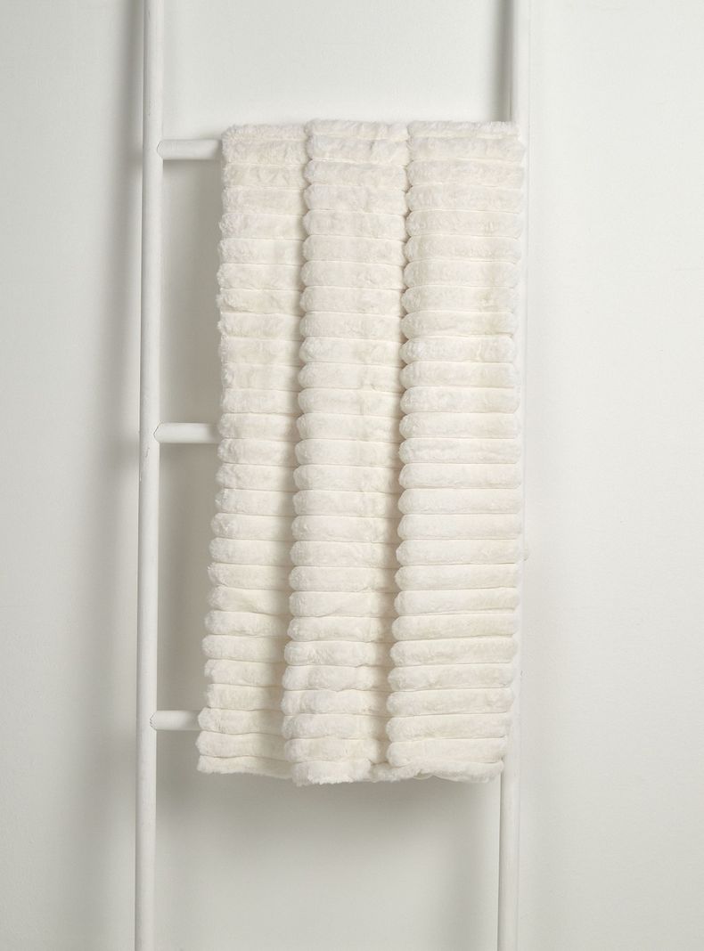 Manta Soft Ribbed 130x160 cm-0