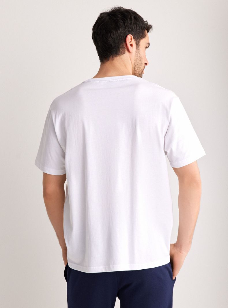 Polera Manga Corta Cuello Redondo Logo Bordado-1