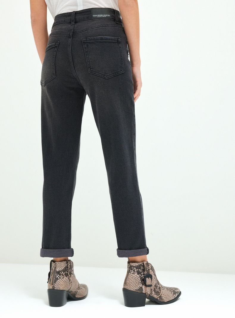Jeans Mom Tiro Medio Plano-1