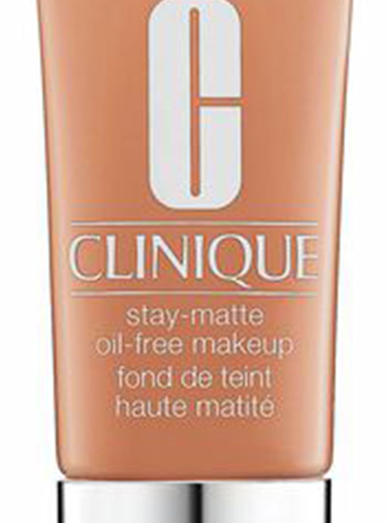 Base Clinique Maquillaje Stay Matte Oil Free Sand-1