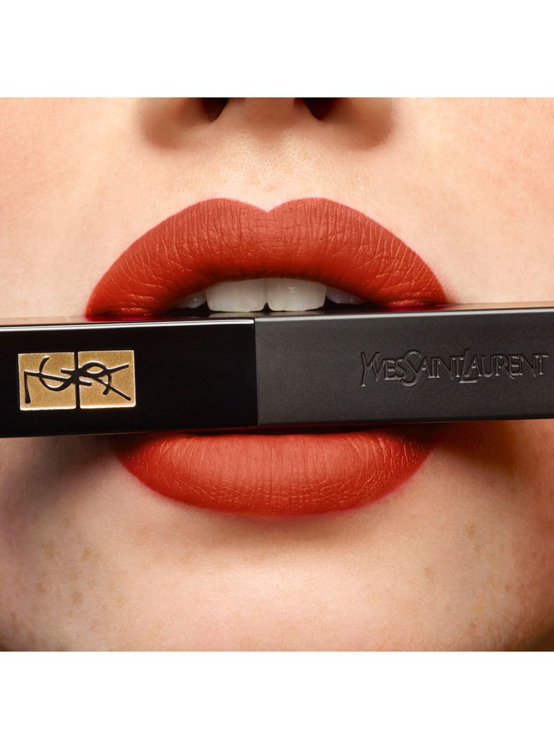Labial The Slim Velvet Radical 305 Orange Surge-2