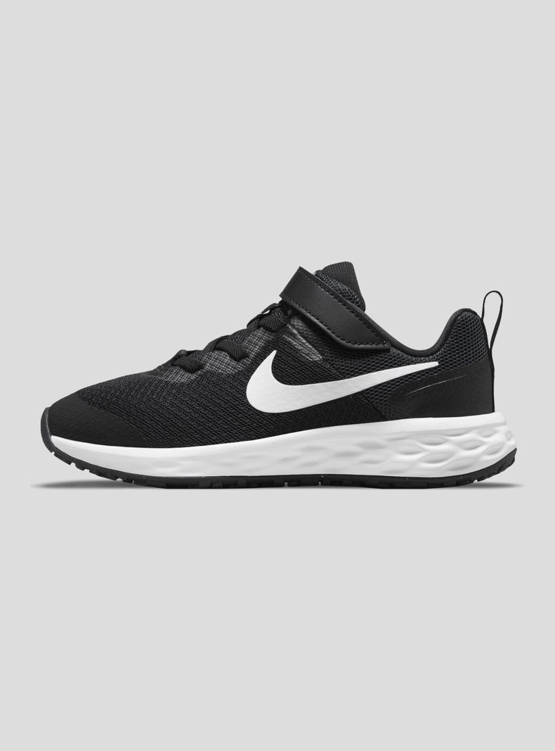 Zapatilla Urbana Revolution Negra Unisex Nike