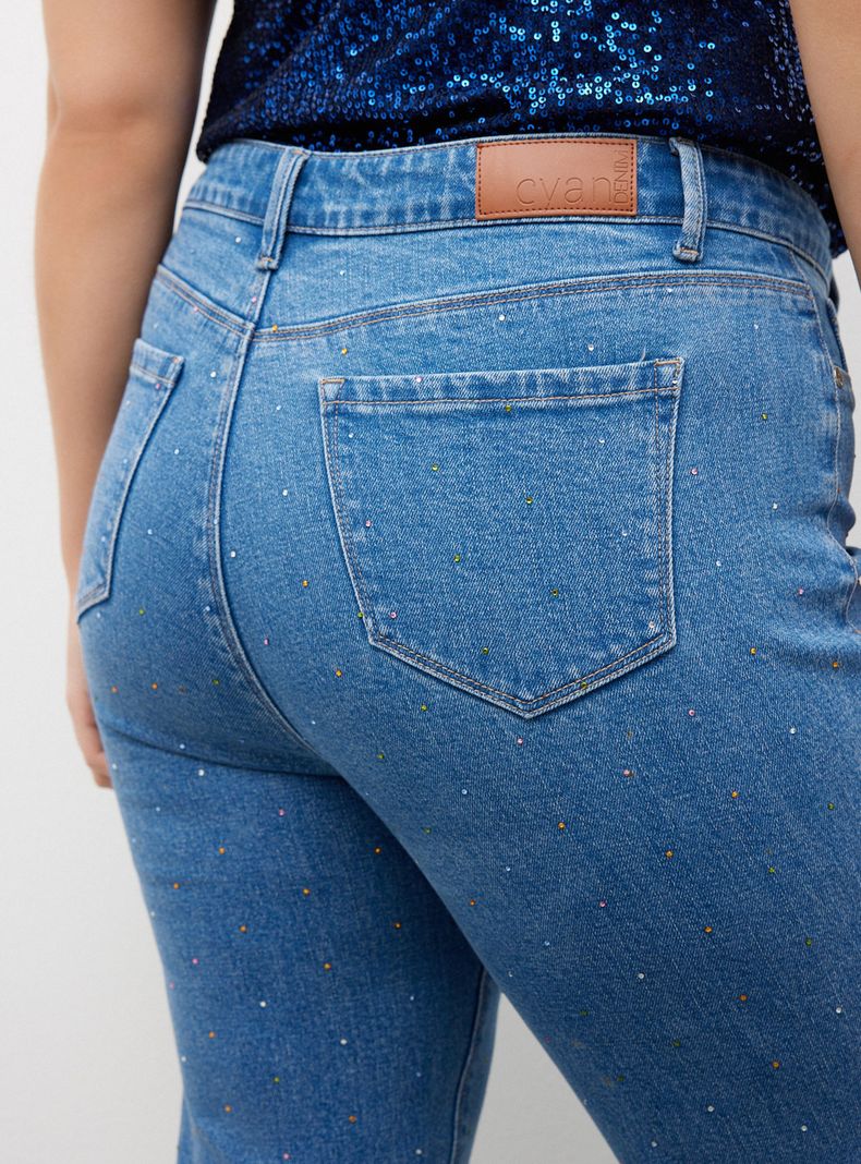 Jeans Tiro Alto Aplicaciones-3