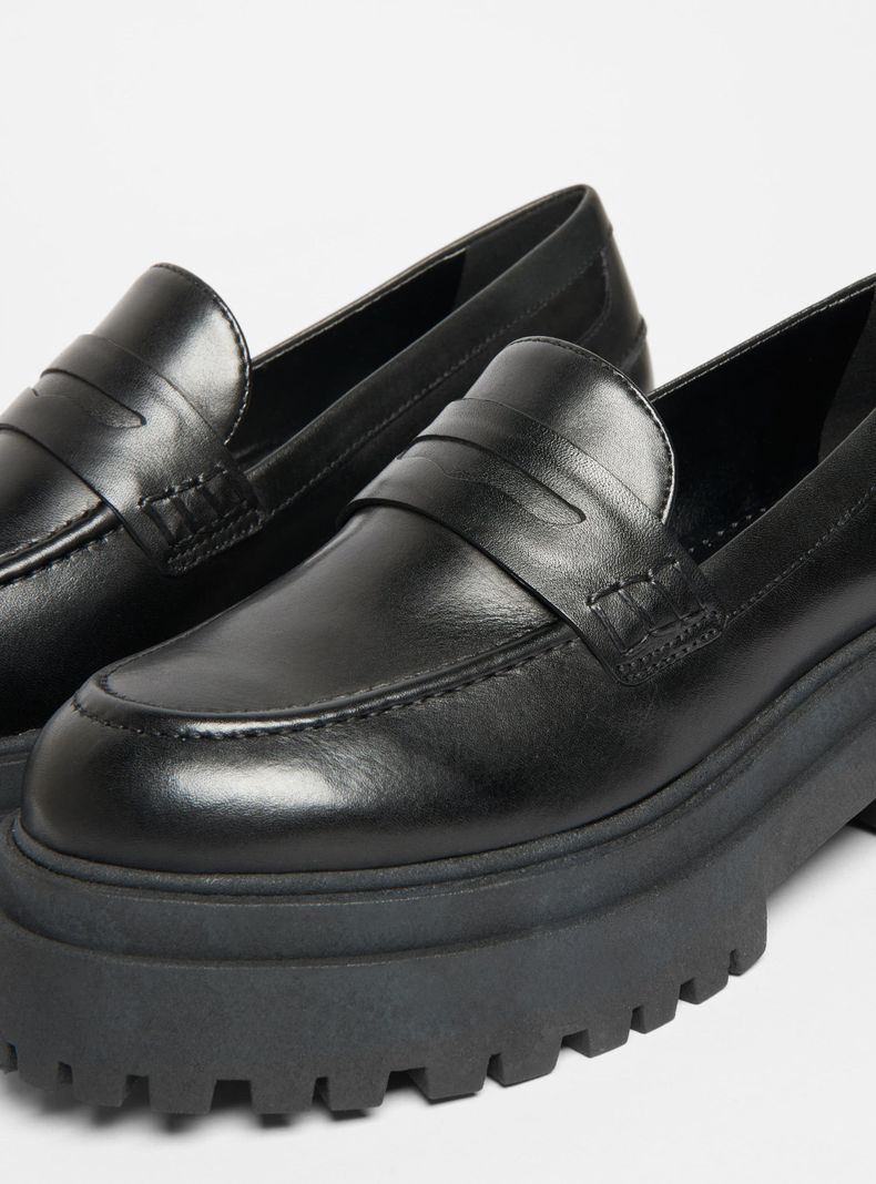 Mocasín Claire en Cuero Liso Mujer-3