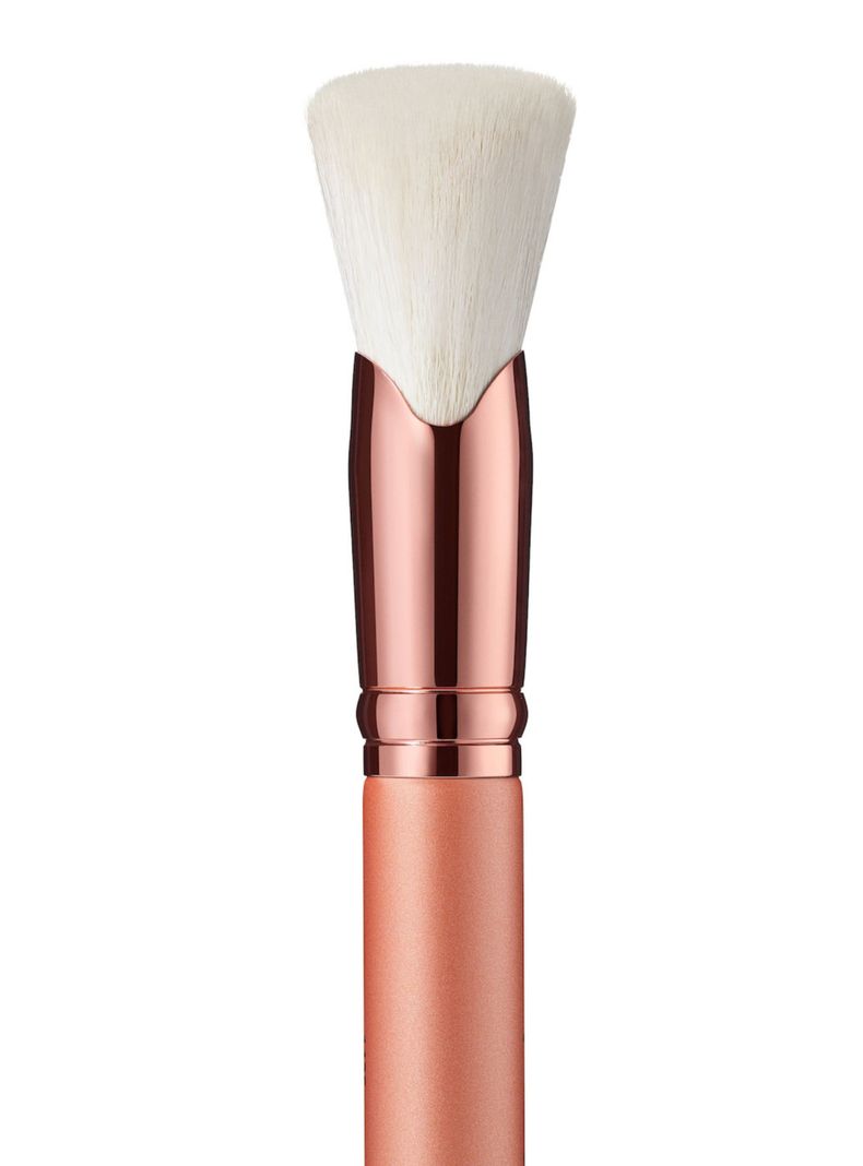 Brocha M·A·C 143S Bronzer Fan Brush-1