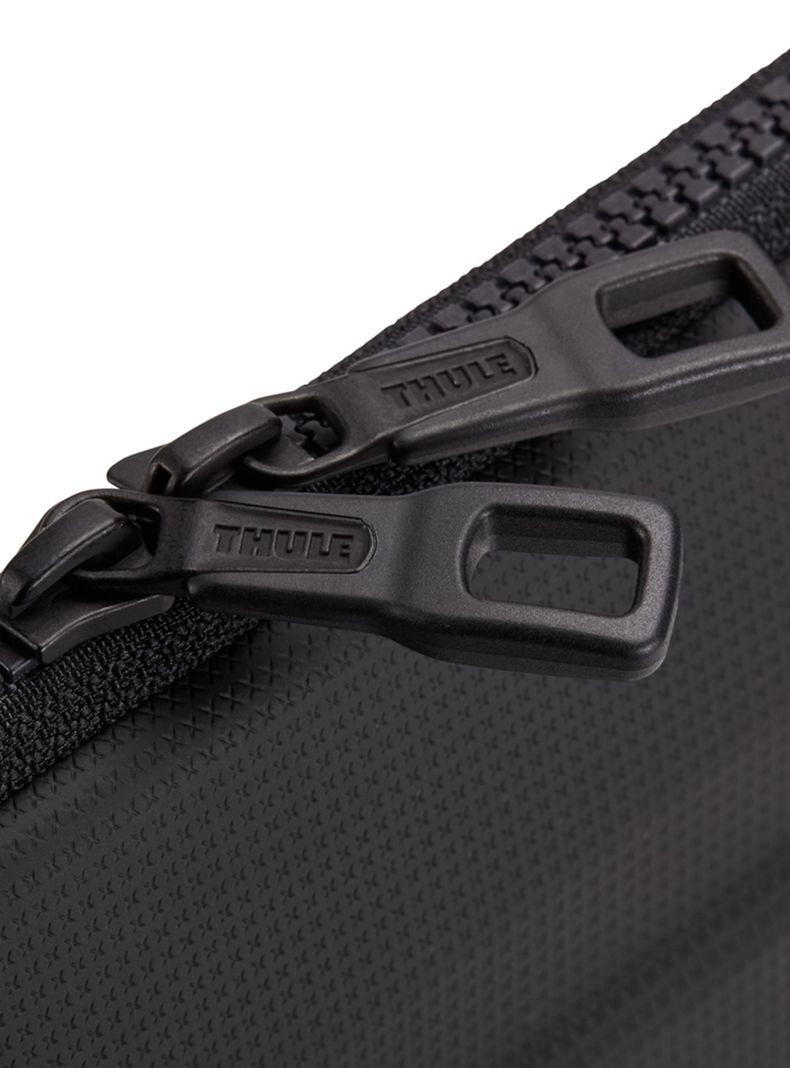 Funda Gauntlet para MacBook Pro 14" Negra-4