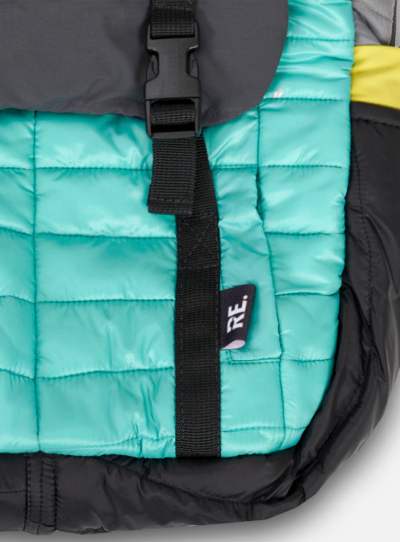 Mochila Urbana Upcycling 17 Litros Multicolor-4