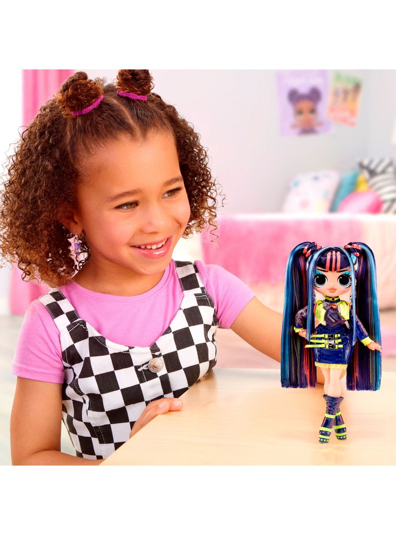 Muñeca L.O.L. Surprise OMG Core Victory-4