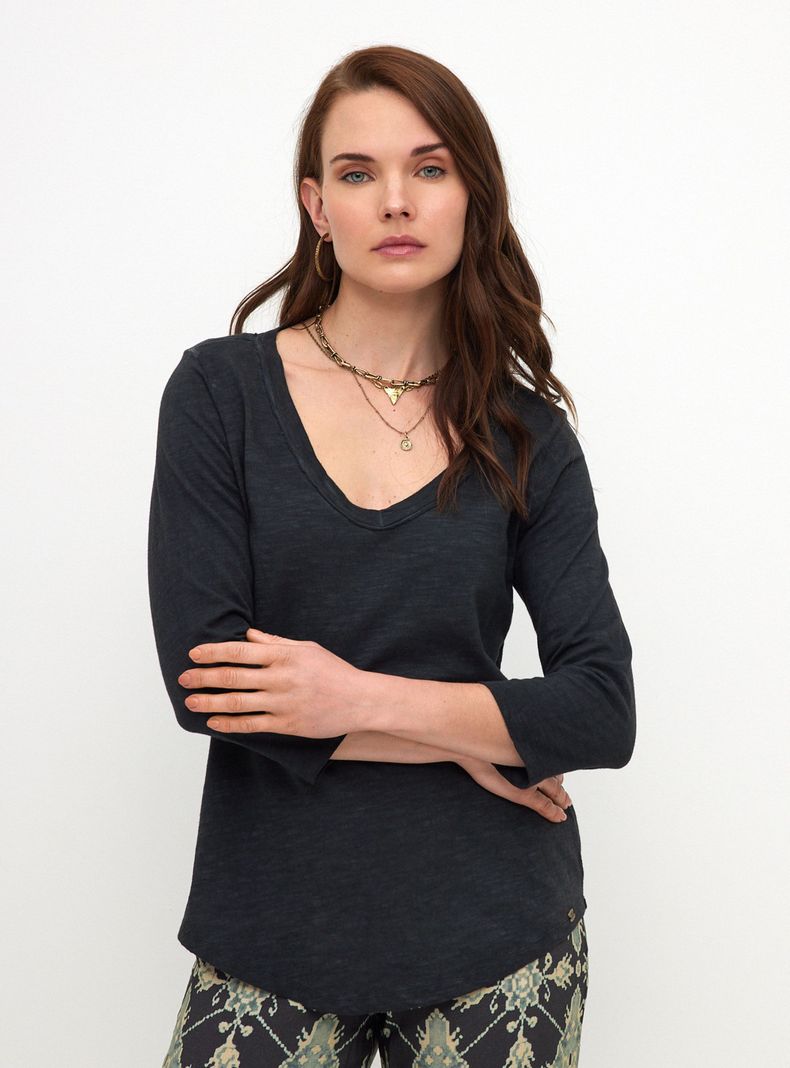 Polera con Bolsillo Básica
