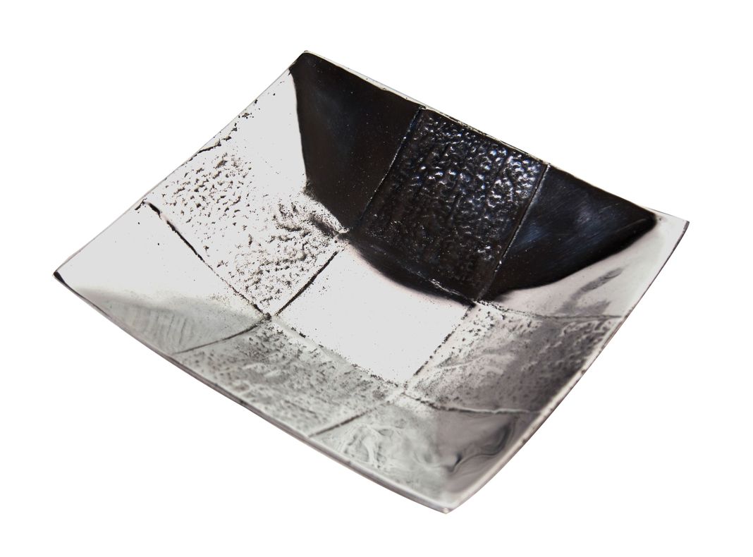 Bandeja Kadar Peltre 28 x 25 x 7 cm-1