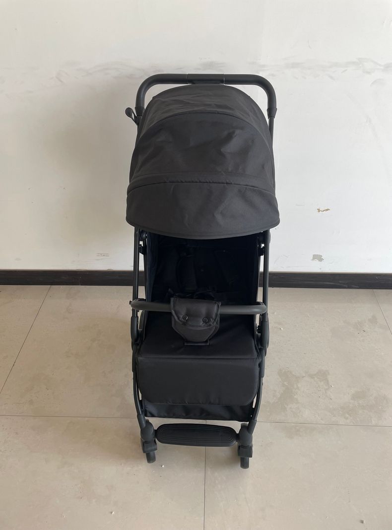 Coche New Ultra Compacto Negro-4