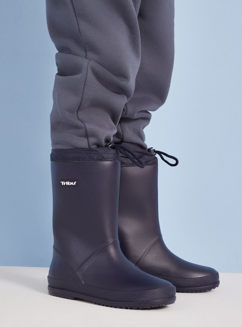 Bota de Agua Escolar con Forro Peludito Unisex-0