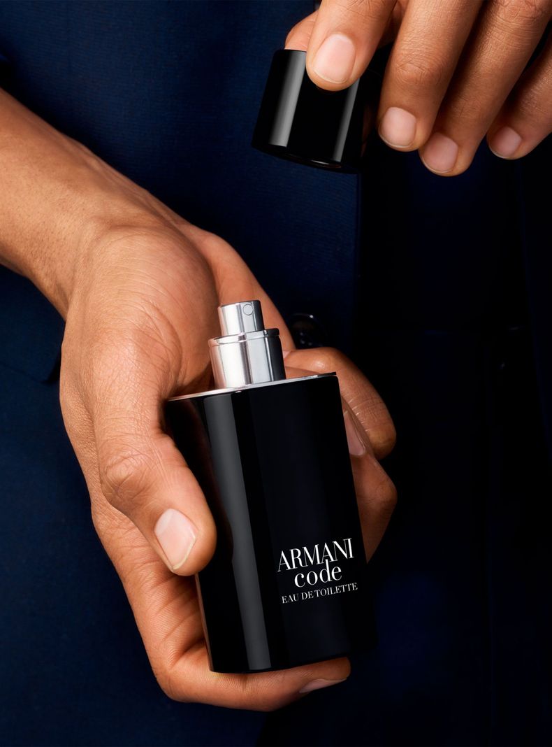 Perfume Armani Code EDT Hombre 75 ml-2