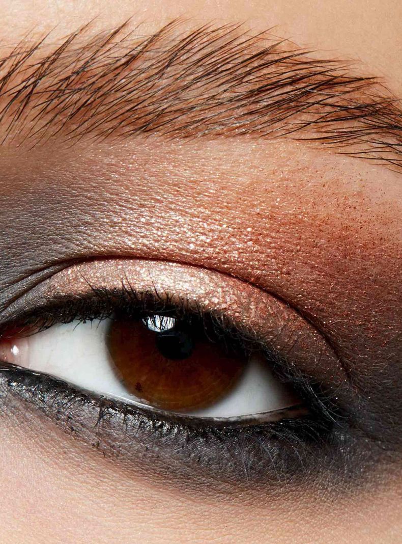Sombra de Ojos Líquida M∙A∙C Dazzleshadow Liquid-2