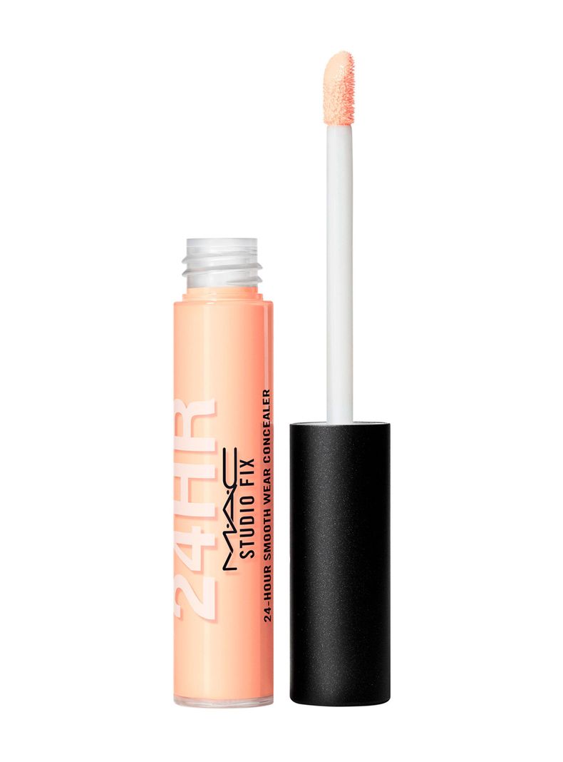 Corrector Studio Fix 24-Hour Smooth Wear Pieles Claras a Medias-0