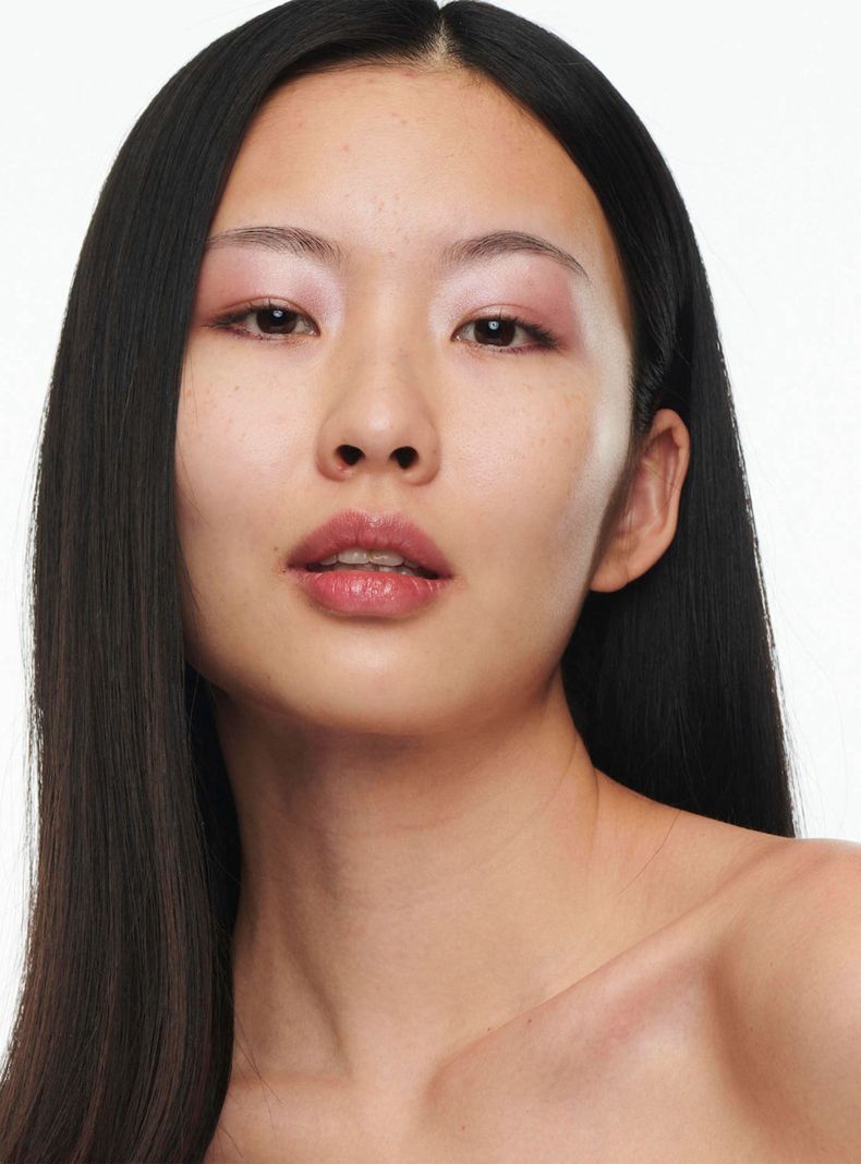 Base de Maquillaje M·A·C Studio Radiance Serum Powered Foundation NC20 30 ml-2