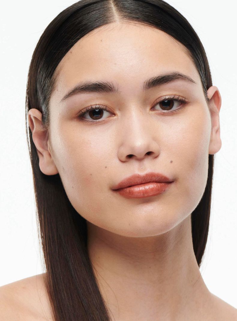 Base de Maquillaje M·A·C Studio Radiance Serum Powered Foundation NC14.5 30 ml-3