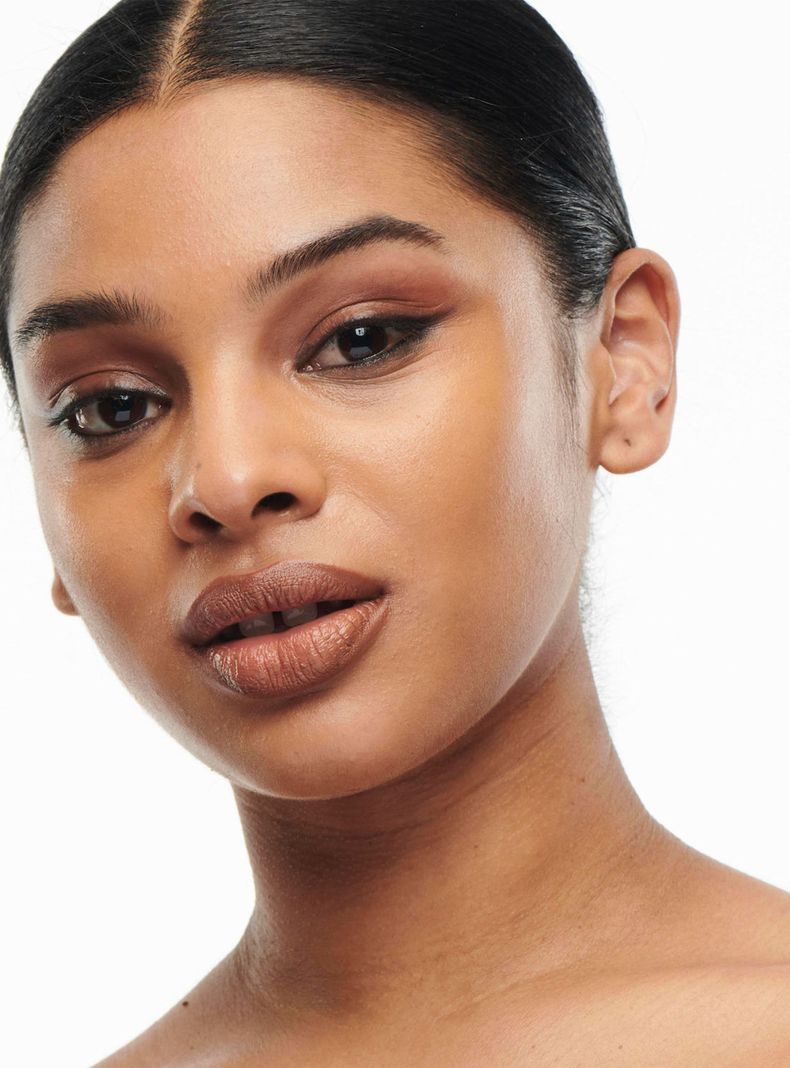 Base de Maquillaje M·A·C Studio Radiance Serum Powered Foundation NC40 30 ml-3