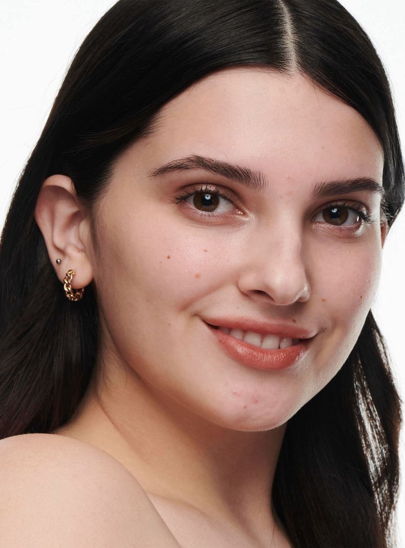 Base de Maquillaje M·A·C Studio Radiance Serum Powered Foundation NW10 30 ml-2