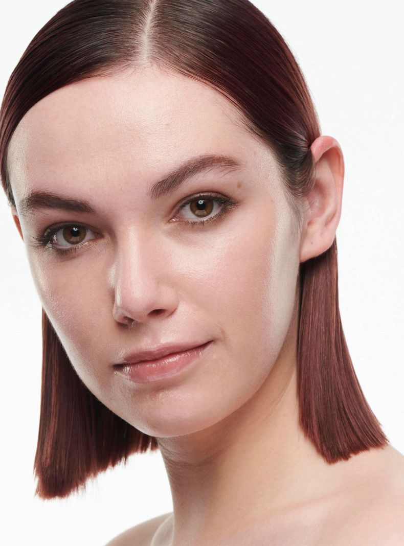 Base de Maquillaje M·A·C Studio Radiance Serum Powered Foundation NW13 30 ml-3