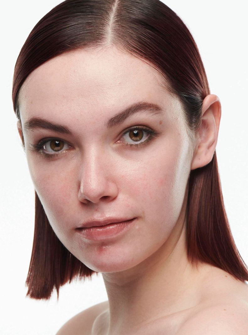 Base de Maquillaje M·A·C Studio Radiance Serum Powered Foundation NW13 30 ml-2