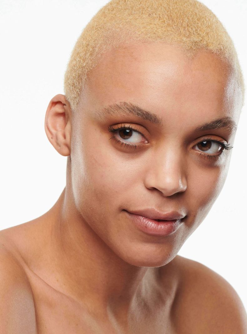 Base de Maquillaje M·A·C Studio Radiance Serum Powered Foundation NW30 30 ml-3
