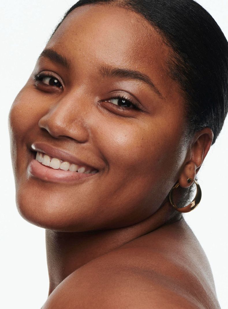 Base de Maquillaje M·A·C Studio Radiance Serum Powered Foundation NW43 30 ml-2