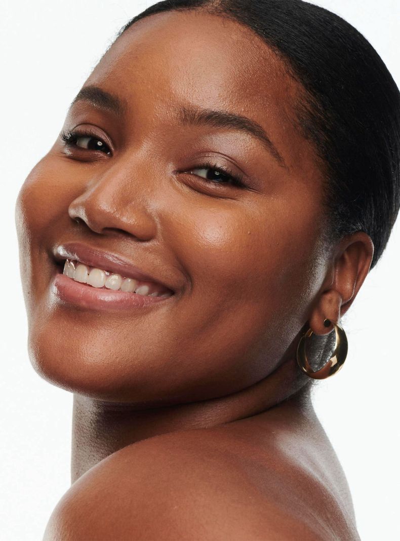 Base de Maquillaje M·A·C Studio Radiance Serum Powered Foundation NW43 30 ml-3