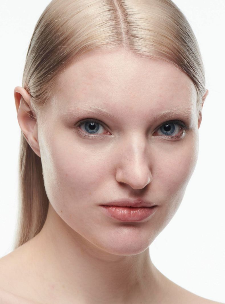 Base de Maquillaje M·A·C Studio Radiance Serum Powered Foundation NC5 30 ml-2