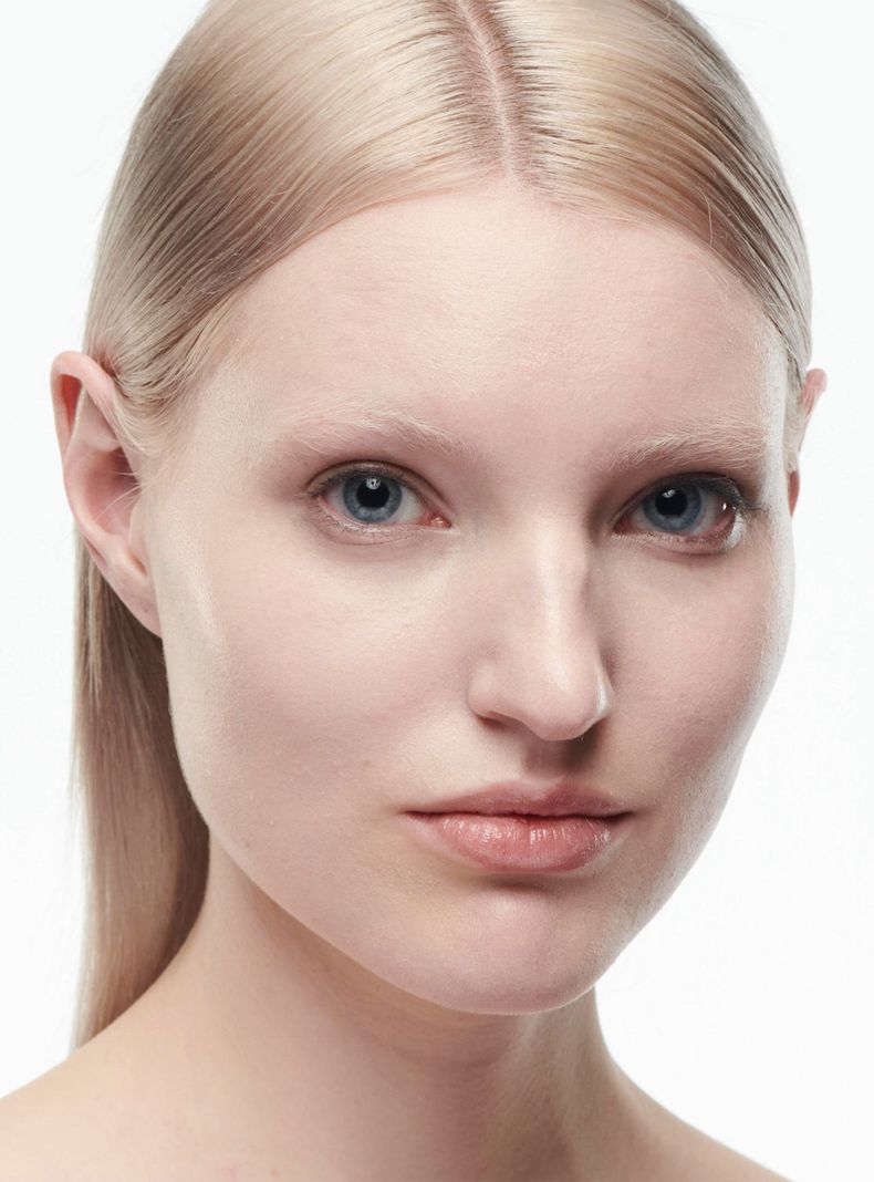 Base de Maquillaje M·A·C Studio Radiance Serum Powered Foundation NC5 30 ml-3